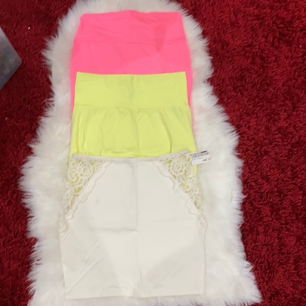 Bundle 3 Mini Skirts/ S
